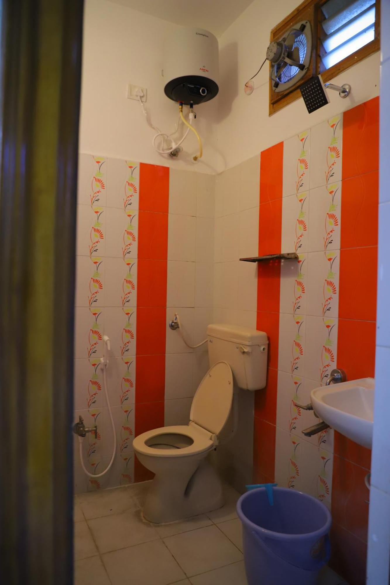 Nanda Mohan Homestay- Luxuries Ac Apartment Close To Alipiri Foothills-Kapila Teertham And Iskcon Temple ティルパティ エクステリア 写真