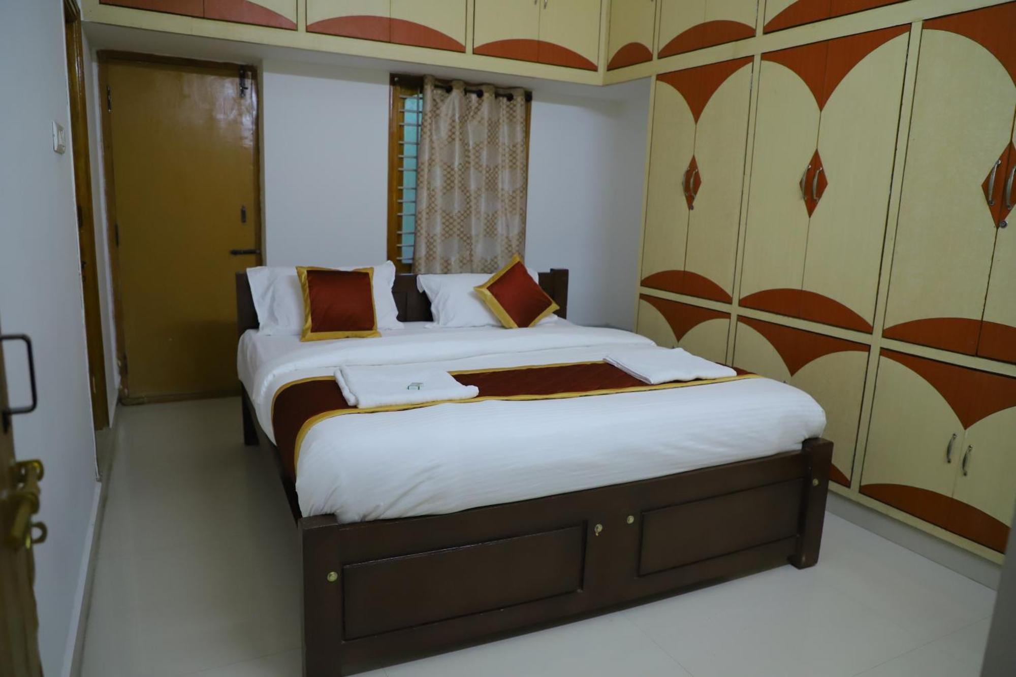 Nanda Mohan Homestay- Luxuries Ac Apartment Close To Alipiri Foothills-Kapila Teertham And Iskcon Temple ティルパティ エクステリア 写真