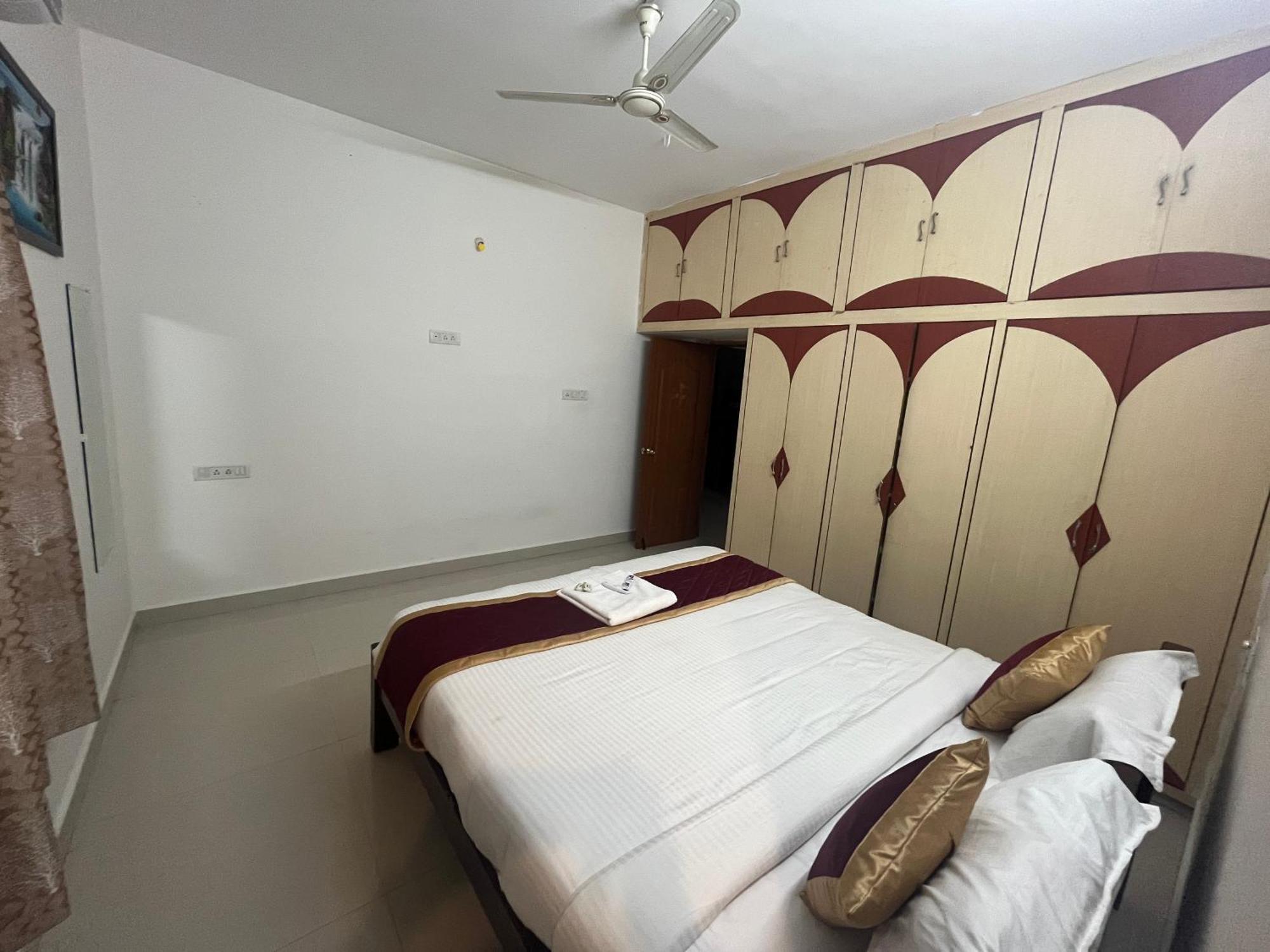 Nanda Mohan Homestay- Luxuries Ac Apartment Close To Alipiri Foothills-Kapila Teertham And Iskcon Temple ティルパティ エクステリア 写真